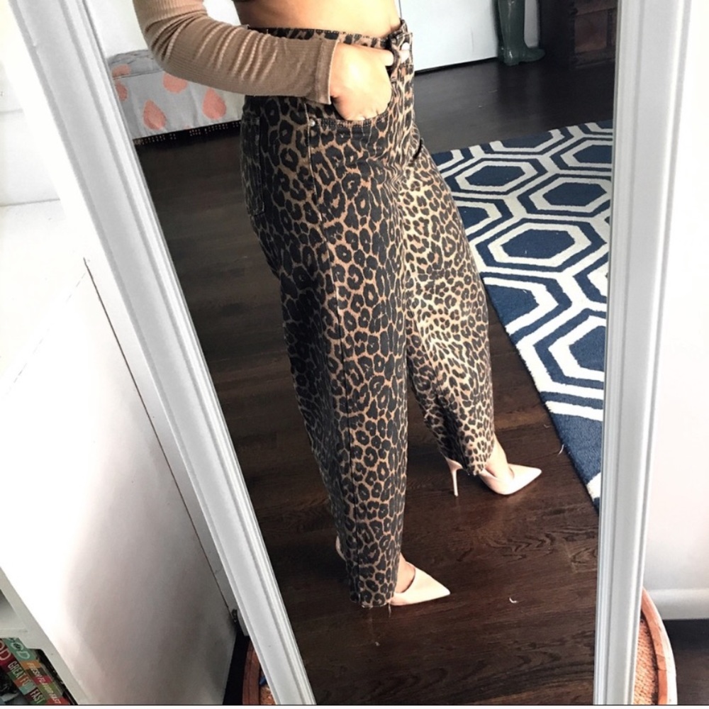 ๐ ZARA CAPRI WIDE LEG LEOPARD PRINT JEANS! - Picture 5 of 8